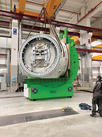 Figure 1. The RUD Tecdos TM tool mover (courtesy RUD) enercon 03