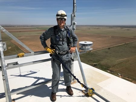 Figure 1. While field staff are essential to a highly productive wind farm, nacelle anemometer power performance testing does not require any new instruments to be installed on the turbine (photo: Bernadett, 2018) ArcVera Fig 1