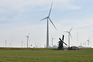 Windmolens David en Goliath Eemshaven