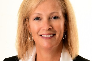 Lorie Hines LorieHines headshot