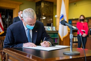 Massachusetts Governor signed next generation climate policy roadmap legislation into law Massachusetts Governor signed next generation climate policy roadmap legislation into law