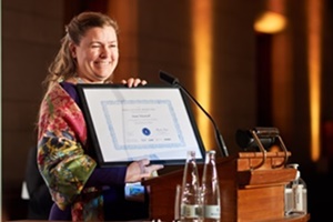 The Poul la Cour award 2021 goes to Anne Velenturf the poul la cour award 2021 goes to anne velenturf
