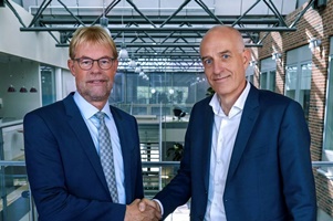 Jens Højgaard Christoffersen (right) takes over as Group CEO of COWI succeeding Lars Peter Søbye Jens Højgaard Christoffersen takes over as Group CEO of COWI succeeding Lars Peter Søbye