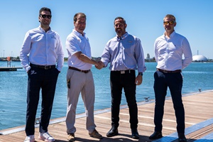 North Star’s Andrew Duncan shaking hands with Alicat’s Simon Coote, flanked either side by Chartwell Marine’s Guido De Mola on the left and Andy Page on the right North Star Alicat Chartwell 2