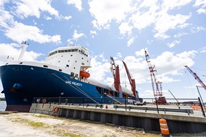 Iberdrola received the first shipment of components for Vineyard Wind's wind turbines Iberdrola received the first shipment of components for Vineyard Winds wind turbines 300 200
