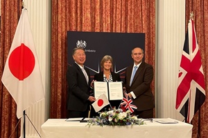 Marubeni Corporation and UK Government sign MoU for clean energy collaboration 300 200