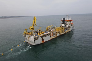 Willem de Vlamingh laying cables