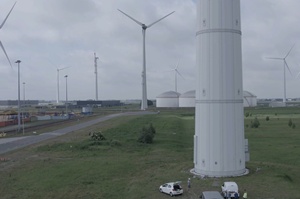 Radar system monitors bats around wind turbines in real time