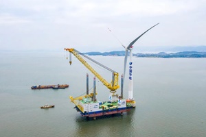First turbine installed at Fujian Fuqing Haitan Strait offshore wind farm