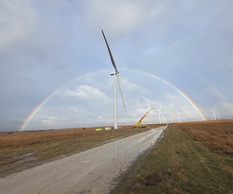 #8 GE Vernova repowering wind turbine installed after a lightning strike damaged the previous turbine in Sulpher, Oklahoma, USA (courtesy Christopher McCrary) #8 GE Vernova repowering wind turbine installed after a lightning strike damaged the previous turbine in Sulpher, Oklahoma, USA (courtesy Christopher McCrary)